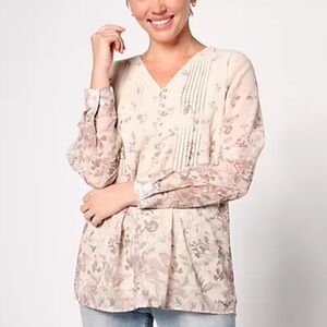 Coldwater Creek NWOT Floral Pleated Top L